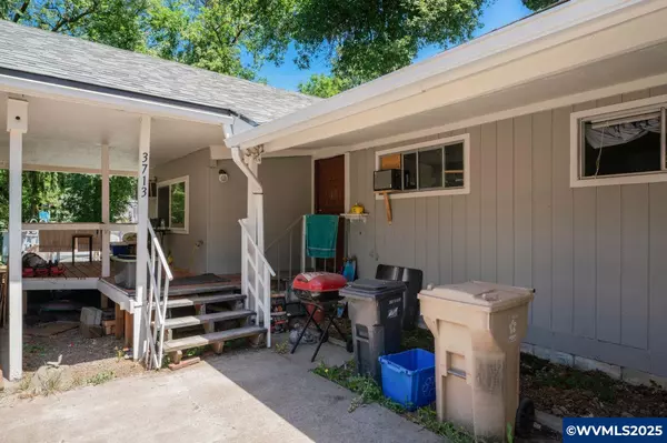 Albany, OR 97322,3711-3713 Earl Av NE NE