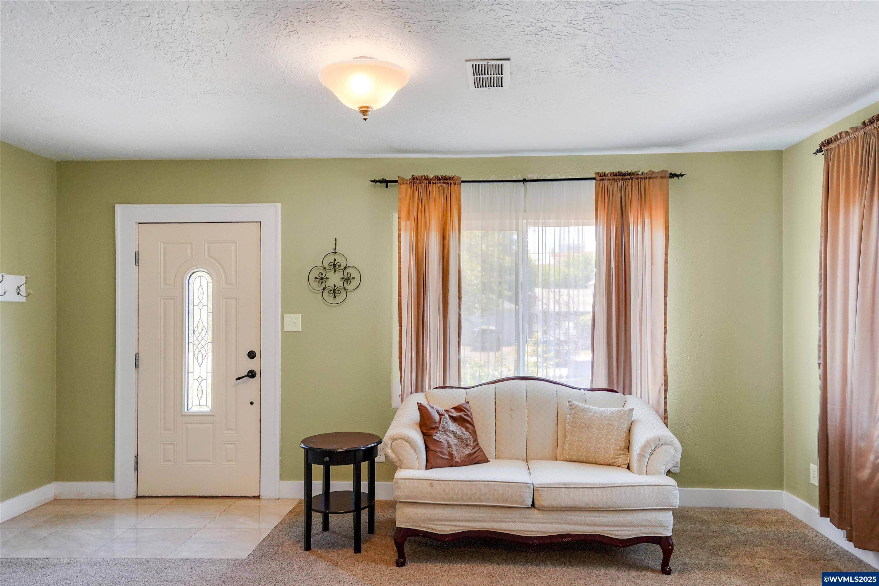 Salem, OR 97304,1117 Ruge St NW NW