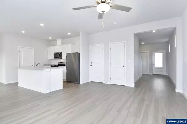 Woodburn, OR 97071,1122 Parkside Av