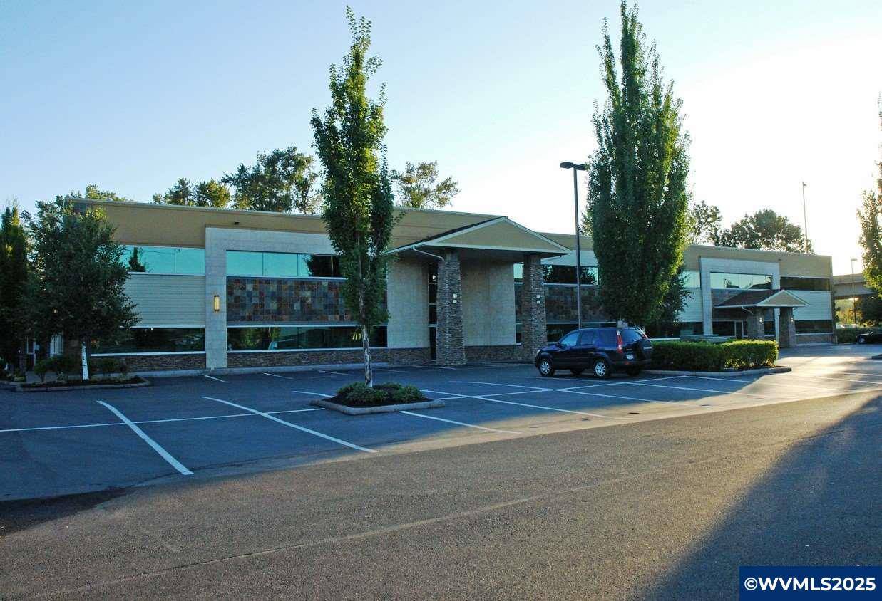 698 12th (#205) St SE SE, Salem, OR 97301