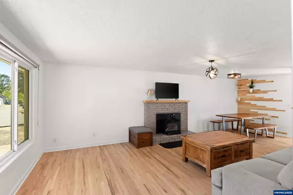 Salem, OR 97302,4343 Fir Dell Dr SE SE