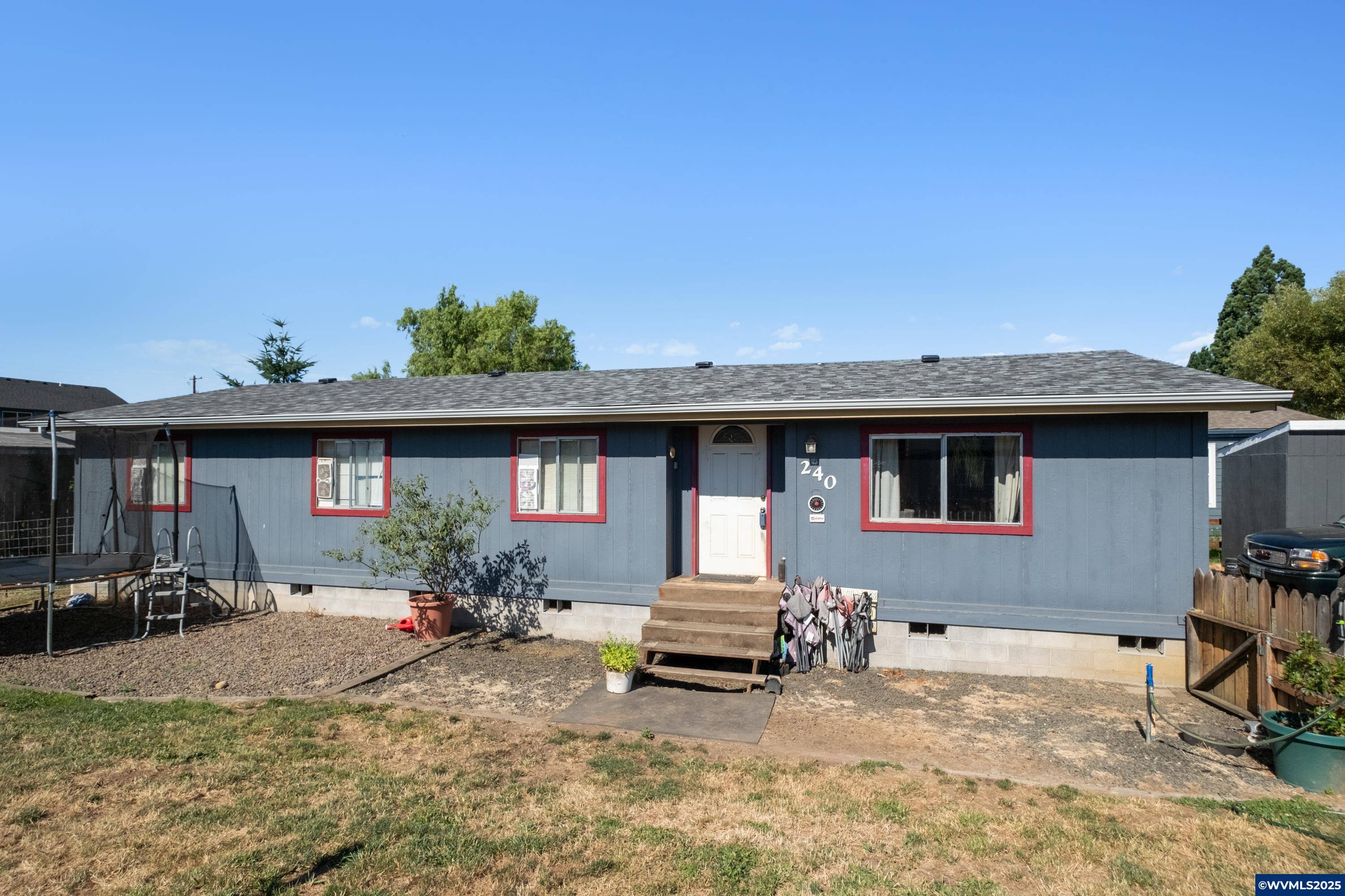 Philomath, OR 97370,240 19th St