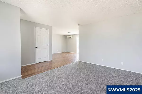 Independence, OR 97351,1261 Pine Ct