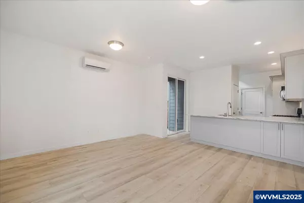 Dallas, OR 97338,357 Kitzmiller Dr