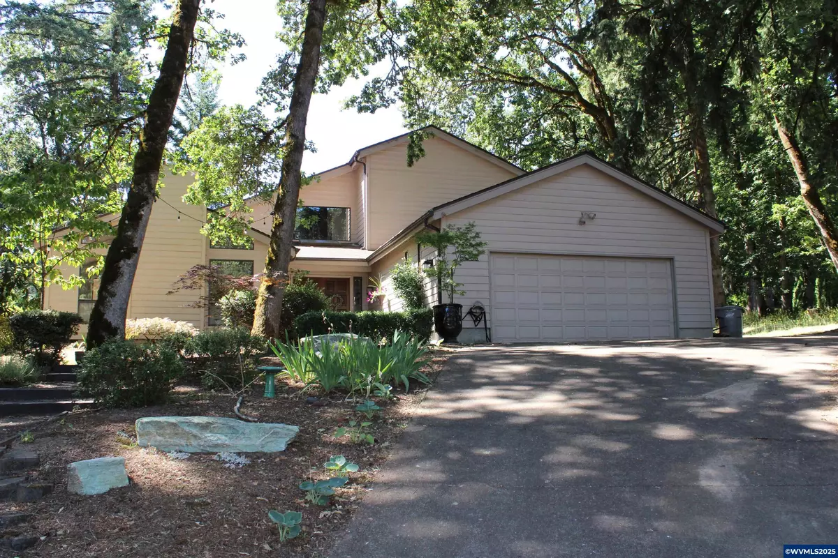 Albany, OR 97321,5066 Picadilly Cir NW NW
