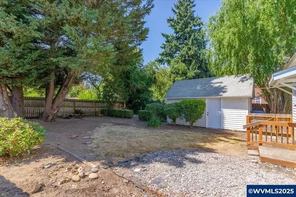 Salem, OR 97302,1875 High St SE SE