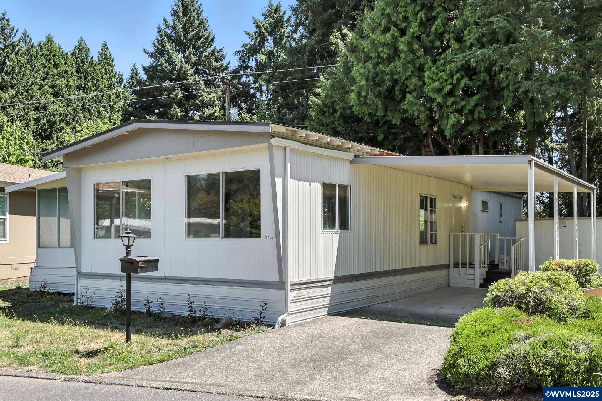 Tigard, OR 97224,11489 Royal Villa Dr