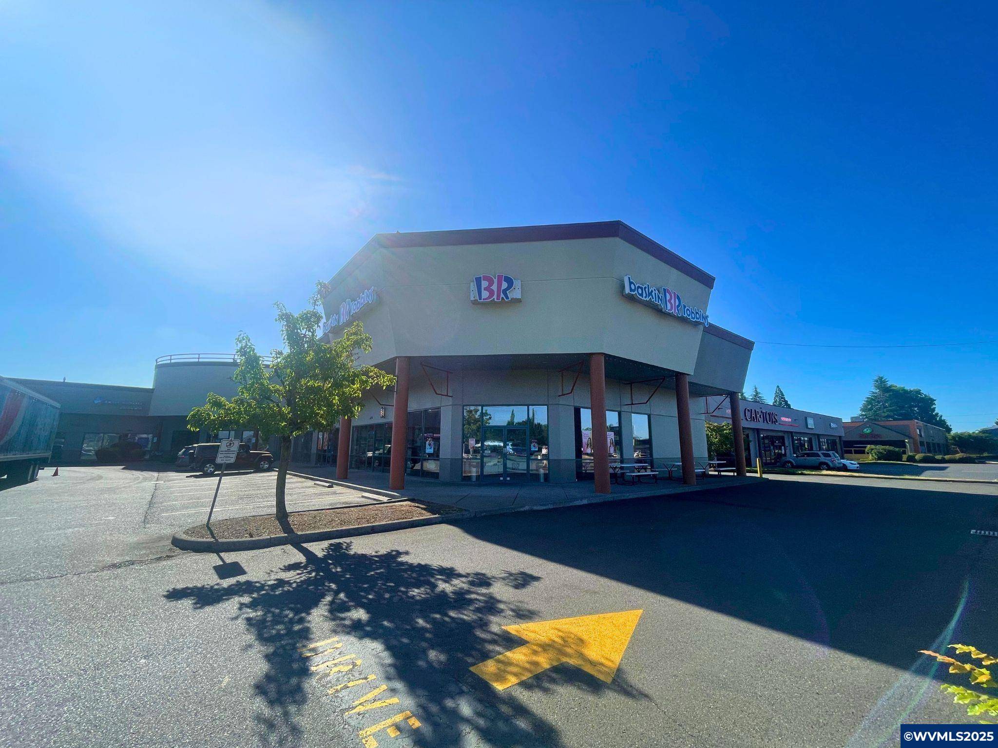 498 Lancaster Dr, Salem, OR 97301