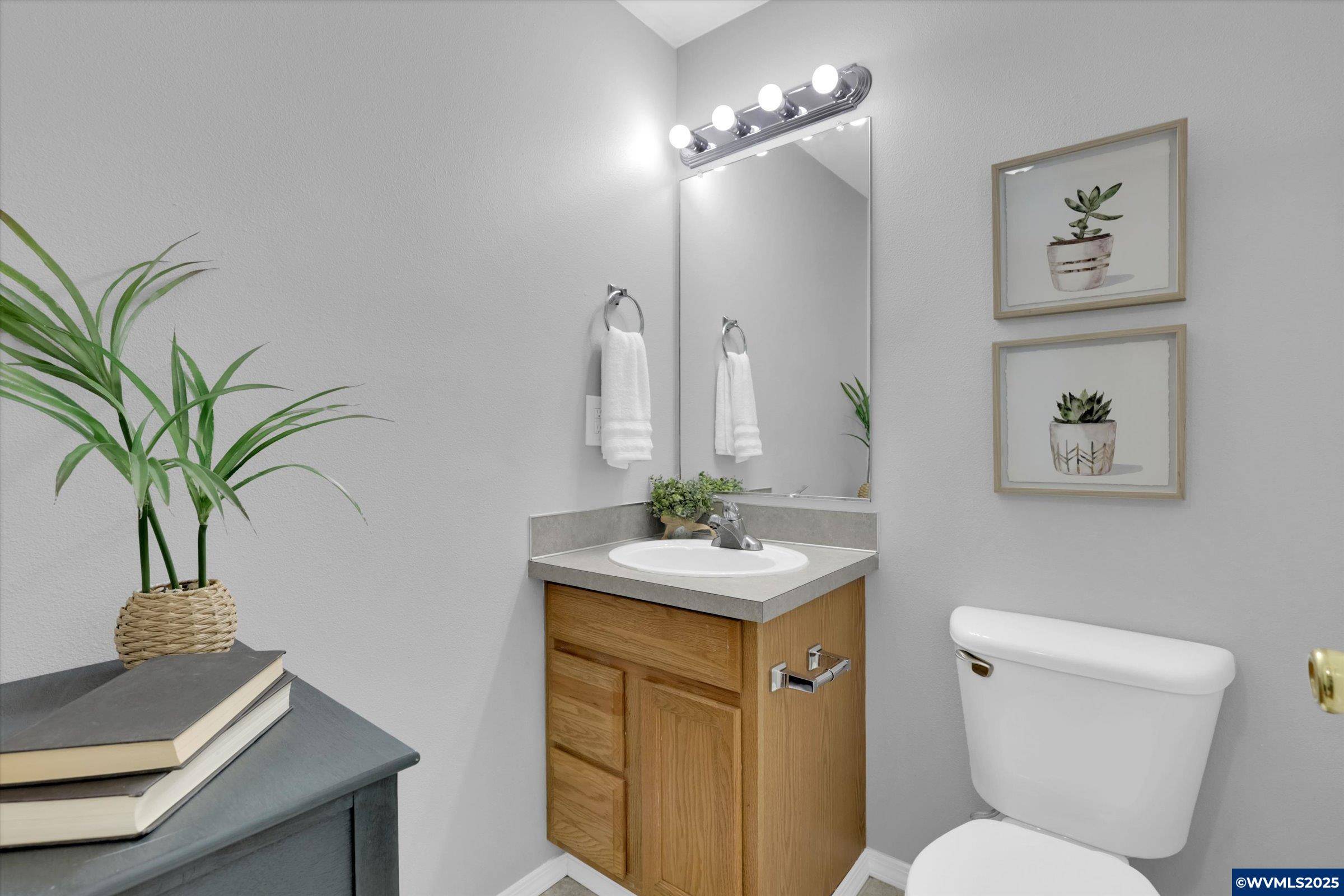 Salem, OR 97305,4329 Sacramento Ct