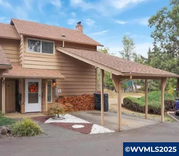 Salem, OR 97306,1345 Madras St SE SE