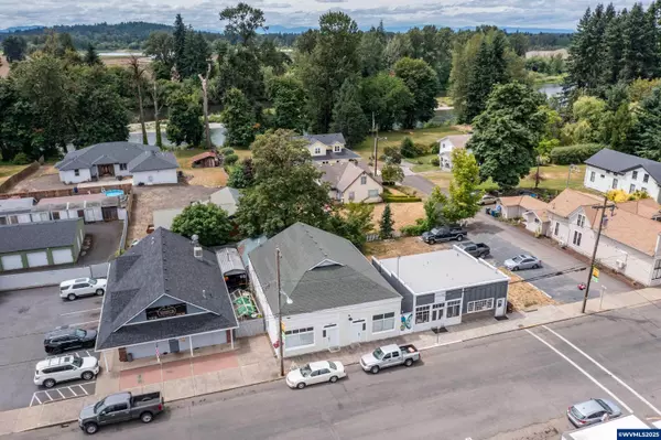 Jefferson, OR 97352,122 Main (-126) St