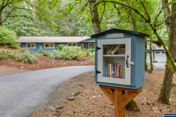 Corvallis, OR 97330,1185 Country Hills Dr
