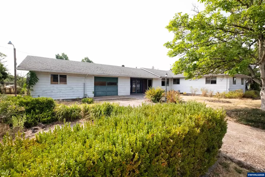 1050 21st Av SE SE, Albany, OR 97322