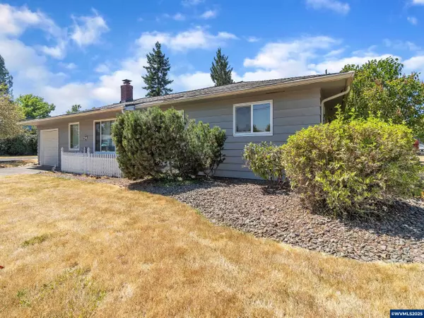 2436 Hill St S S, Albany, OR 97322
