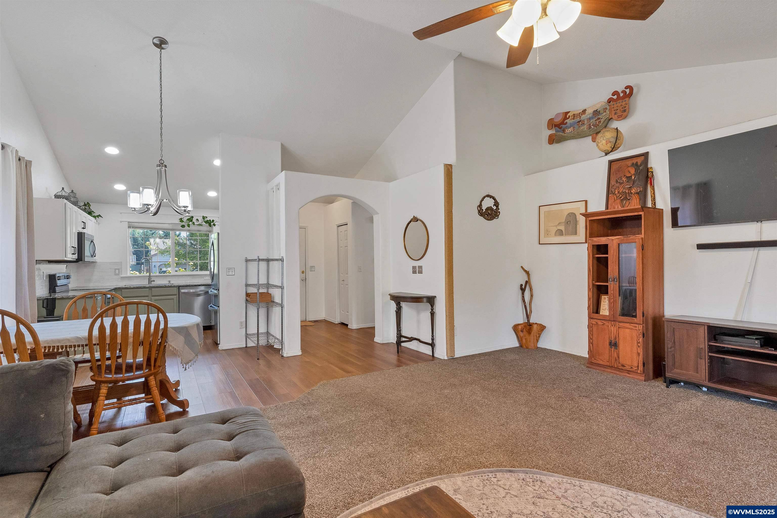 Monmouth, OR 97361,848 Monmouth Av S S