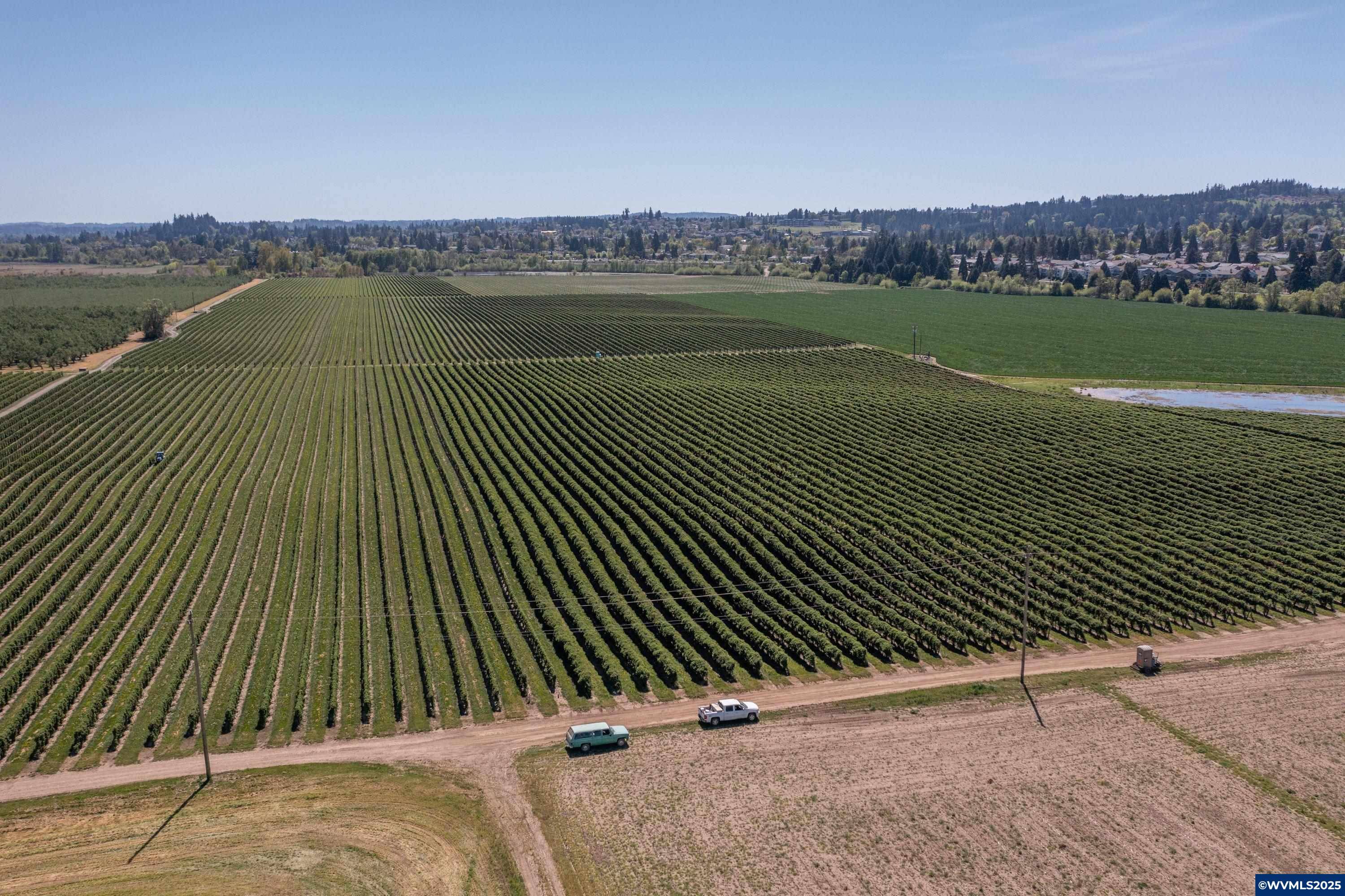 3372 River Bend Rd NW NW, Salem, OR 97304