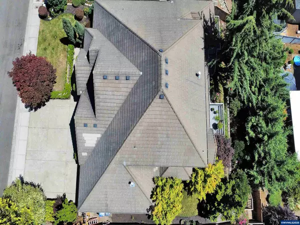 Salem, OR 97304,2282 Christina St NW NW