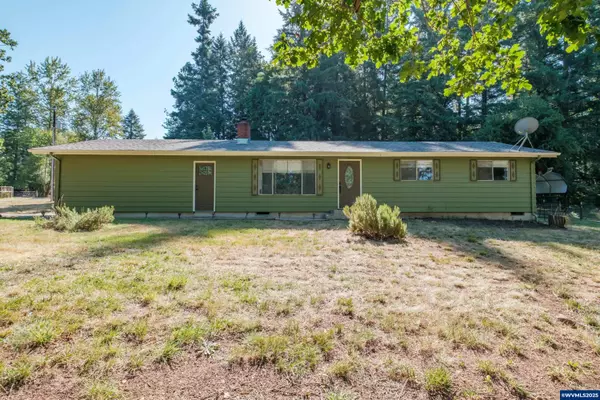 40350 Hilltop Dr, Lebanon, OR 97355
