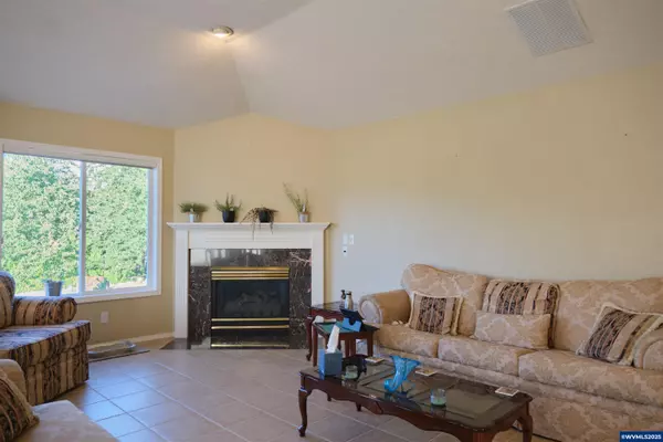 Salem, OR 97304,1798 Sunburst Ter NW NW