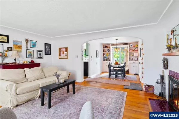 Lebanon, OR 97533,372 Berry St