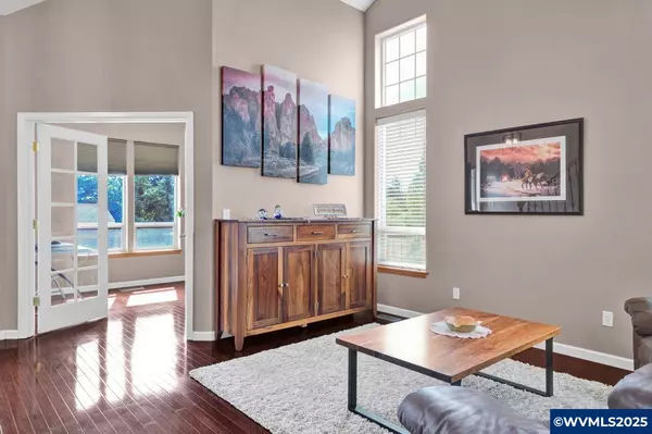Philomath, OR 97370,700 9th St