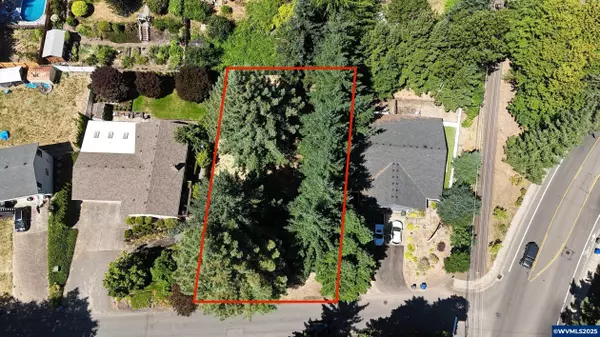 Salem, OR 97304,1845 TURNAGE St