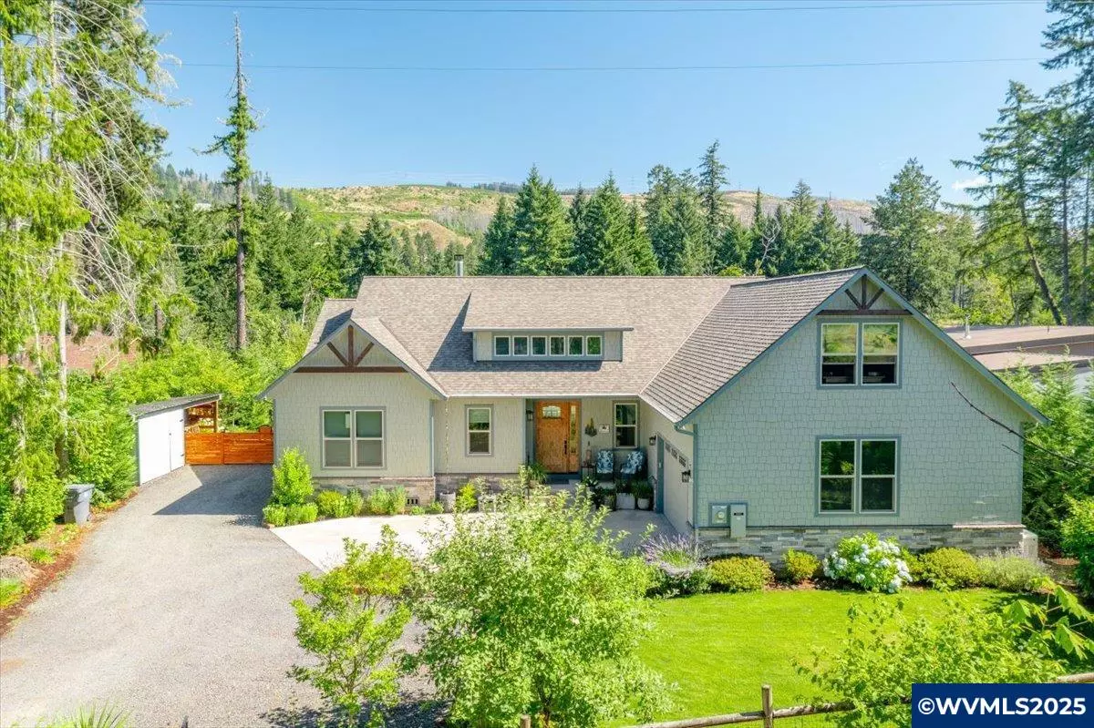 Lyons, OR 97358,23757 Santiam Wy SE SE