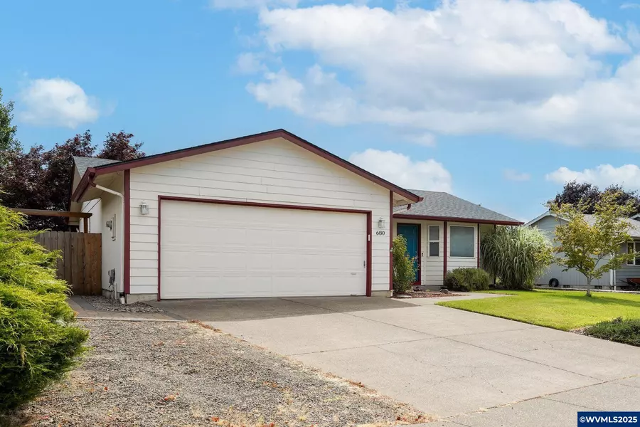 680 10th Pl, Aumsville, OR 97325