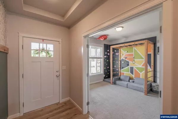 Albany, OR 97322,4387 Somerset Dr NE NE