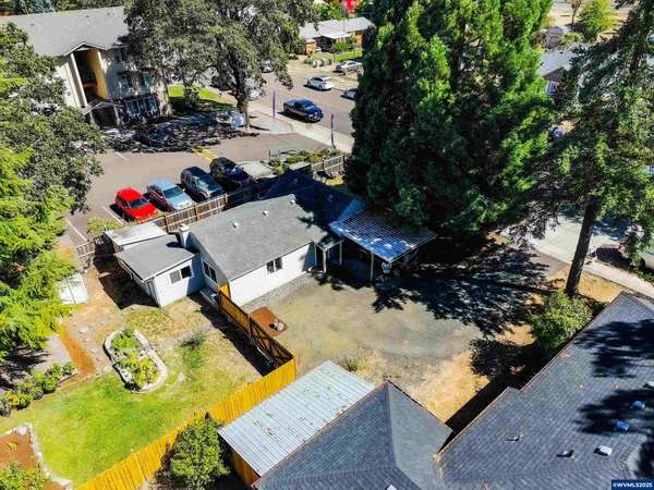 Philomath, OR 97370,1909 College St