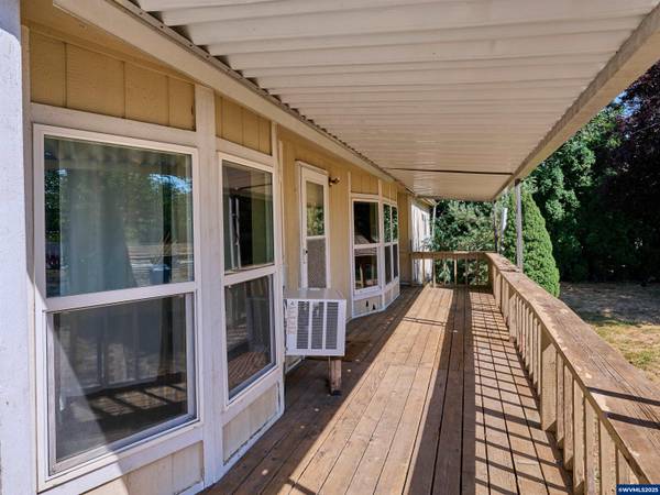 Woodburn, OR 97071,1632 Brown St