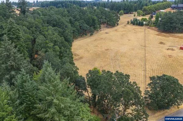 Salem, OR 97317,5147 Delk Ln SE SE