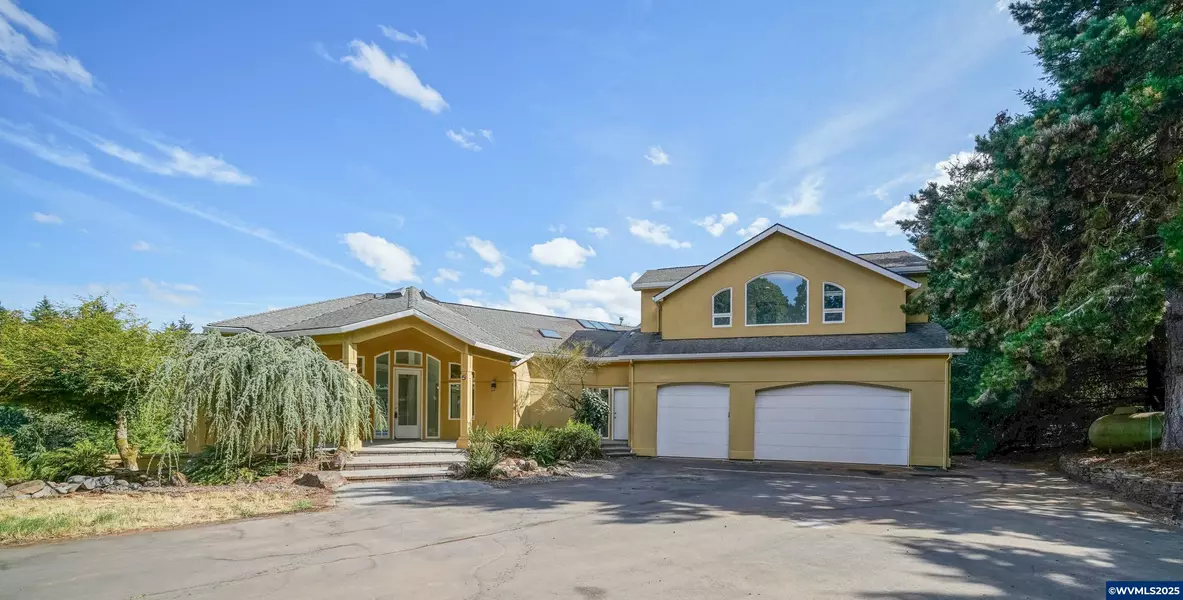 7002 Rainbow Dr SE SE, Salem, OR 97306