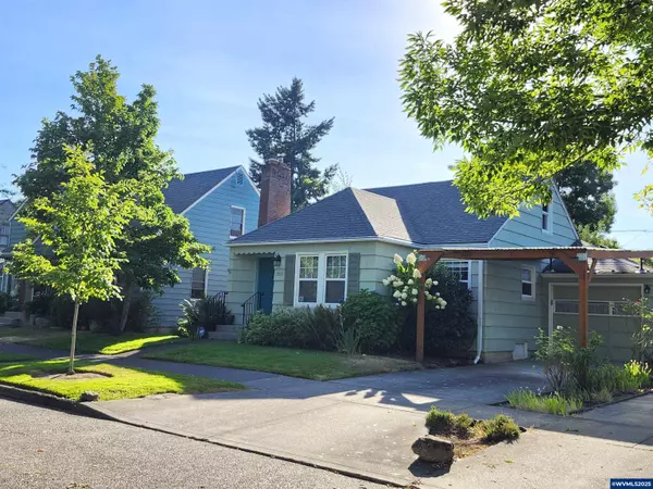 1895 18th St NE NE, Salem, OR 97301