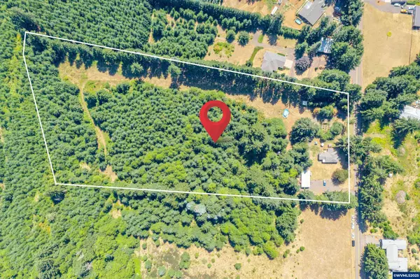 20131 Bridge Creek Rd, Silverton, OR 97381