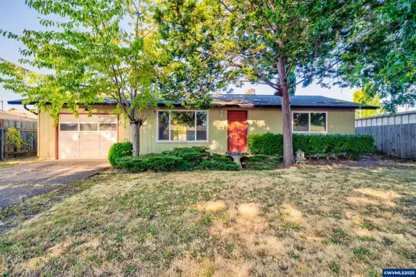813 Mitchell St NE NE, Salem, OR 97301