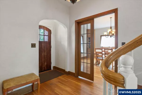 Salem, OR 97304,519 Kingwood Dr NW NW