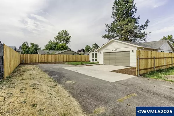 4510 Swallow Ct NE NE, Salem, OR 97301