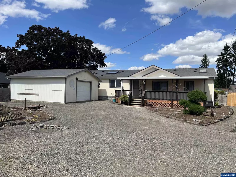 3792 Fred Wy NE NE, Salem, OR 97305
