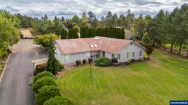 1140 clover valley Ct NE NE, Salem, OR 97317