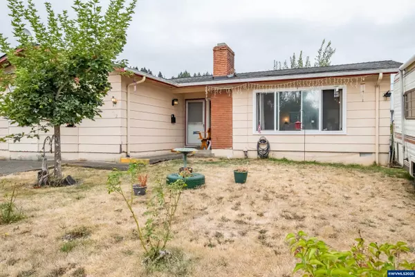 Sweet Home, OR 97386,532 6th Av