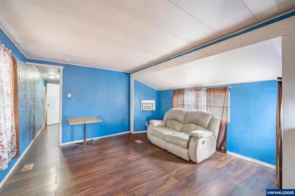 Mcminnville, OR 97128,2400 Stratus Av