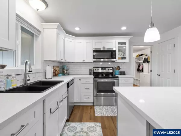 Albany, OR 97321,4266 Palestine Av NW NW