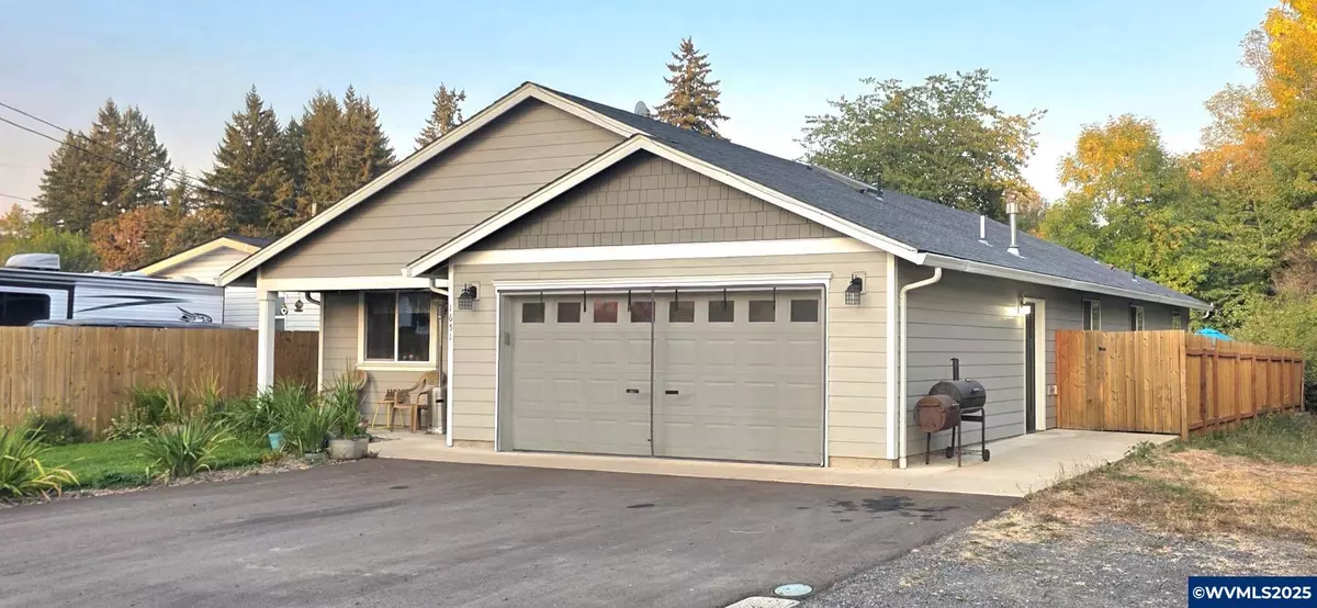 Sweet Home, OR 97386,1651 13th Av