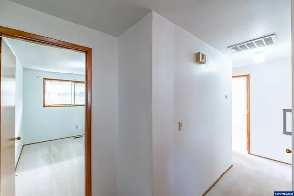 Woodburn, OR 97071,464 Clackamas Cir