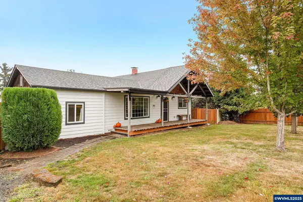 Salem, OR 97317,810 Northwood Dr NE NE