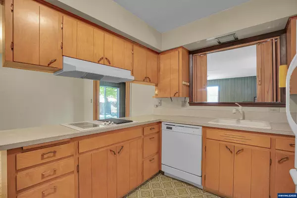 Albany, OR 97322,1016 24Th Av SE SE