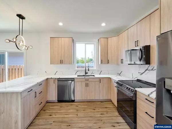 Gervais, OR 97026,220 Juniper Av