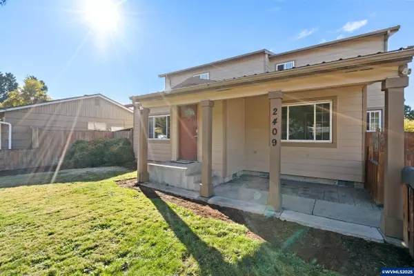 2409 32nd Av NE NE, Salem, OR 97301