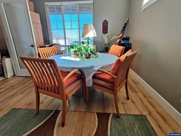 Salem, OR 97304,523 Golden Eagle St NW NW